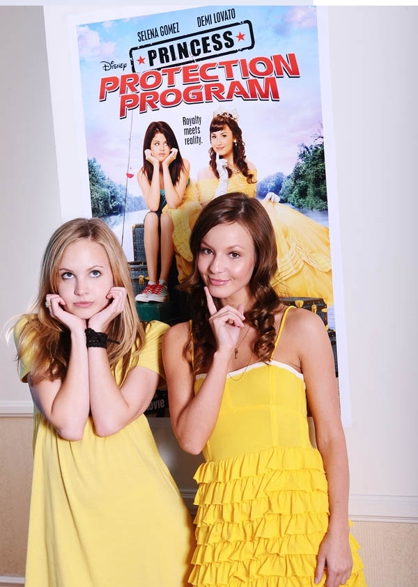 Princešu aizsardzības programma / Princess Protection Program